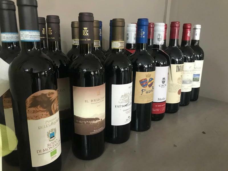 Albergo Antica Lanterna Кастелнуово ди Гарфаняна Екстериор снимка